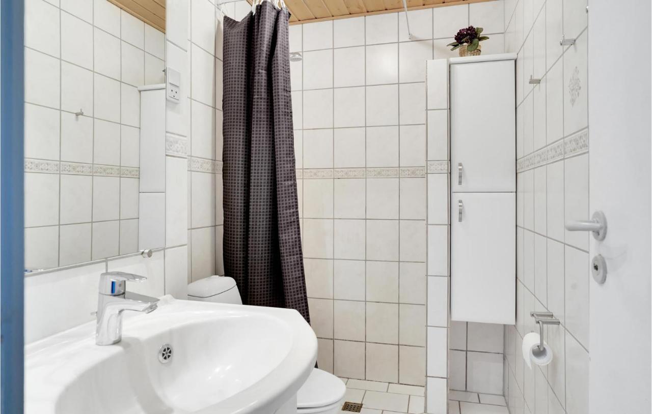 Beach Front Apartment In Fano With Wifi Екстер'єр фото